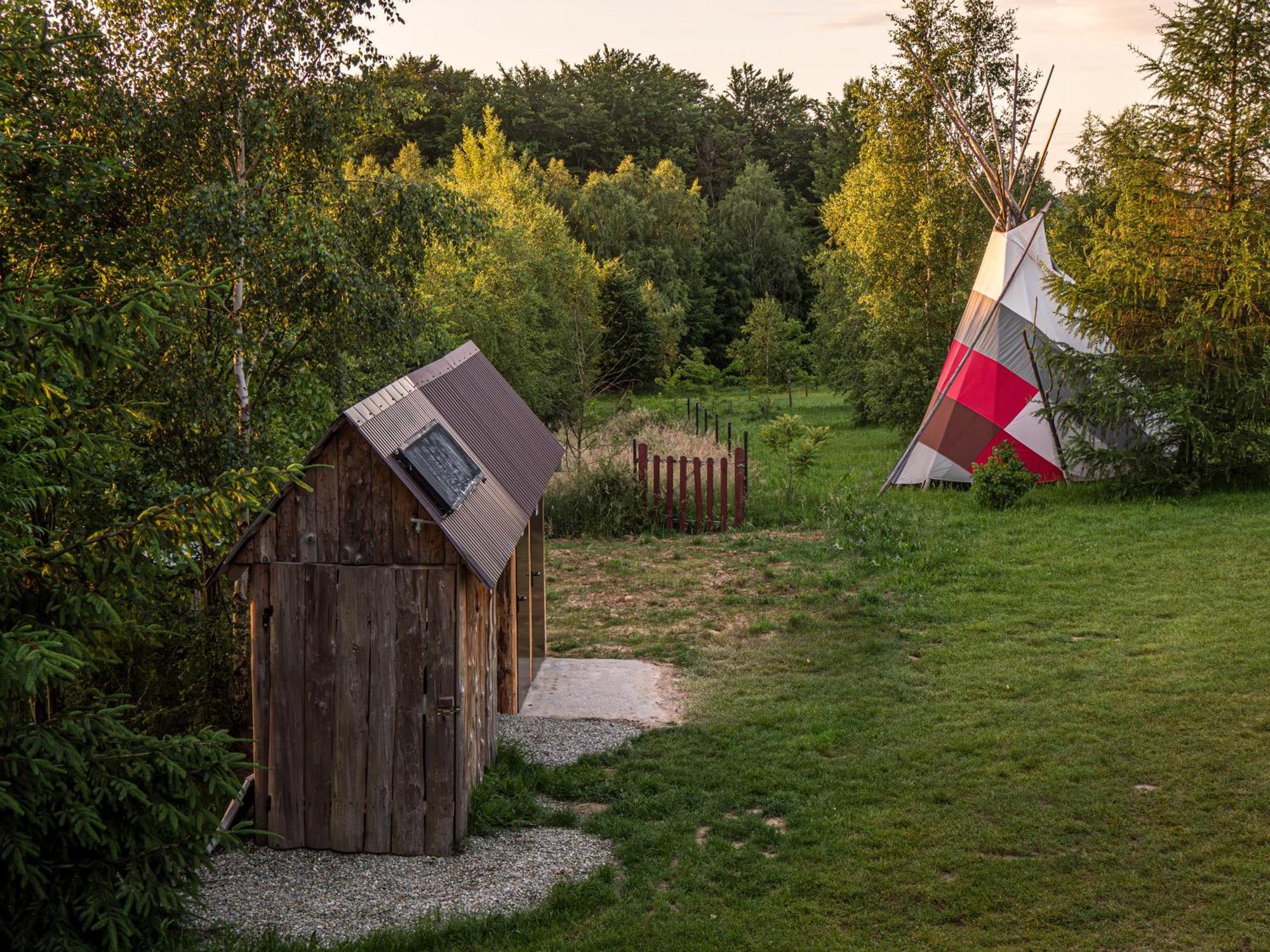 Fort Wapiti Zalasowa Exterior foto